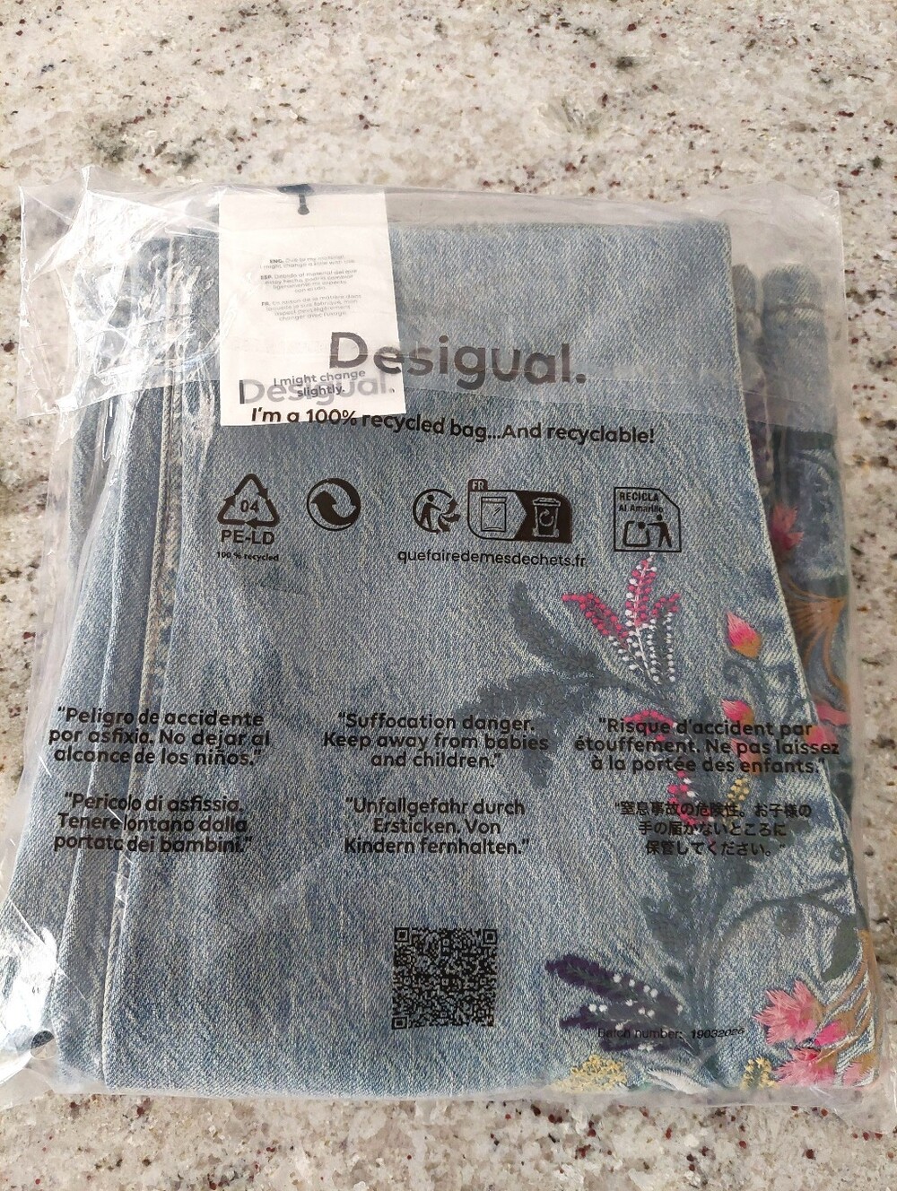 Desigual Jeans With Flower Topstitching SS26 Collection (Size 34/US 2) NWT - Picture 15 of 15